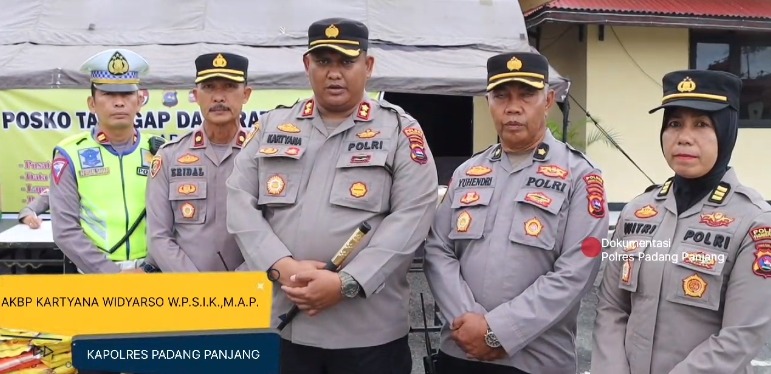 *Kepedulian Polda Riau Meneduhkan Korban Bencana Galodo Sumbar, Kapolres Ucapkan Terima Kasih*
