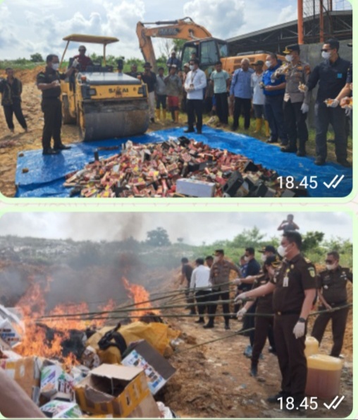 Kejari Dumai Musnahkan Ribuan Barang Bukti yang Sudah Inkracht