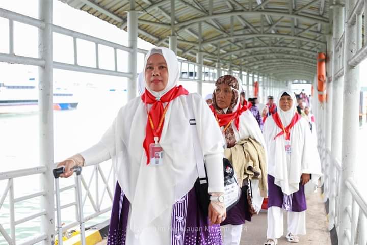 108 Jemaah Calon Haji Asal Kepulauan Meranti Tiba Di Asrama Haji Batam