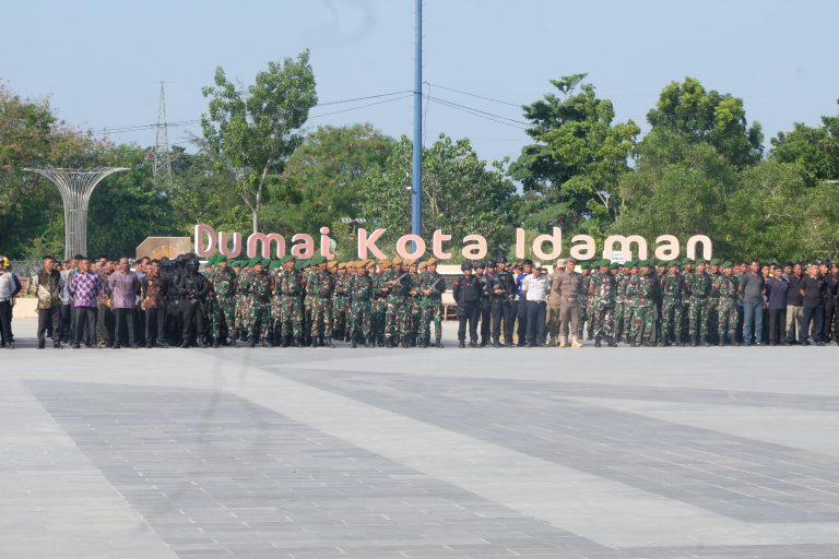 Jelang Kedatangan Presiden Jokowi,Polres Dumai Dan Danrem 031/WB Gelar Apel Bersama.