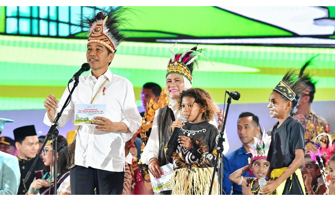 Presiden dan Ibu Iriana Hadiri Puncak Peringatan Hari Anak Nasional Tahun 2024 di Papua