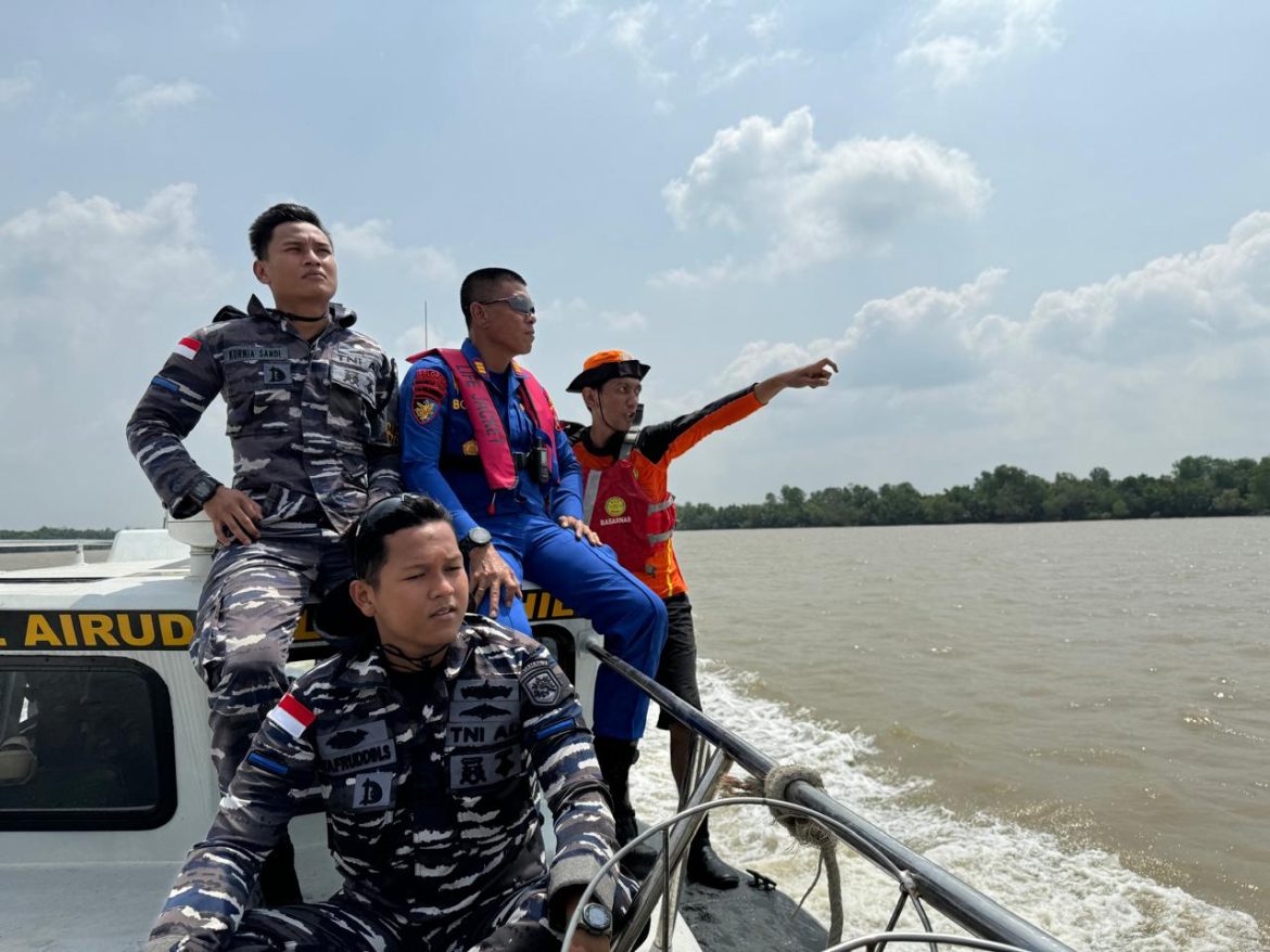 Polairud Polres Rohil Masih Lakukan Pencarian Terhadap Warga Yang Diterkam Buaya di Perairan Bagansiapi api