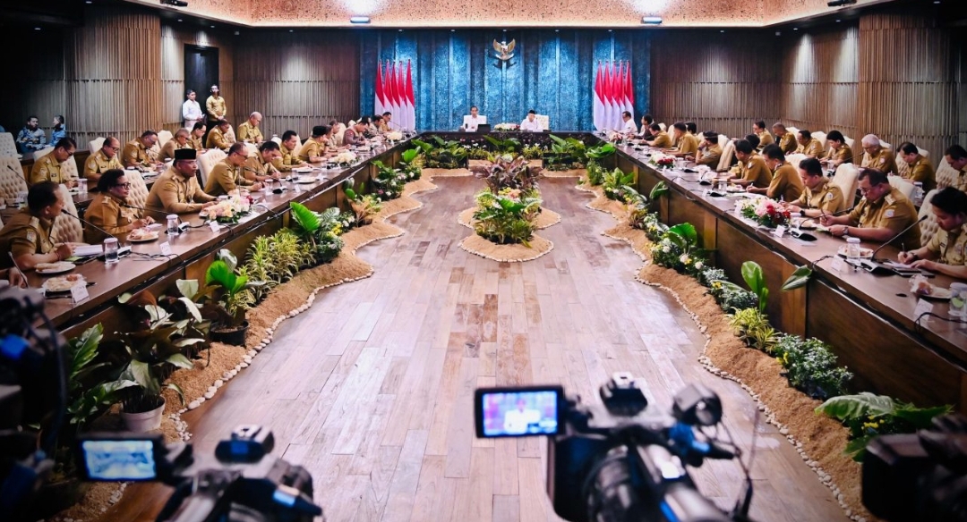 Presiden Jokowi: Gubernur Adalah Ujung Tombak Penyambung Daerah dan Pusat