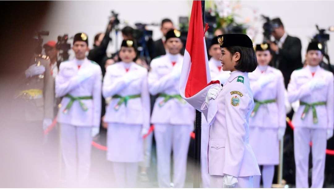 Di Ibu Kota Nusantara, Presiden Jokowi Kukuhkan 76 Anggota Paskibraka Tahun 2024