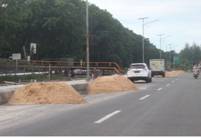 Proyek 9 miliar Dishub Dumai Membawa Petaka Bagi Pengendara Diduga Tak Sesuai Prosedur Pekerjaan