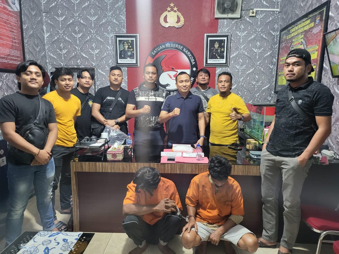 Grebek 2 Warga Simpang Mutiara Di Dalam Penginapan Terkait Pengungkapan Kasus Narkotika Jenis Sabu