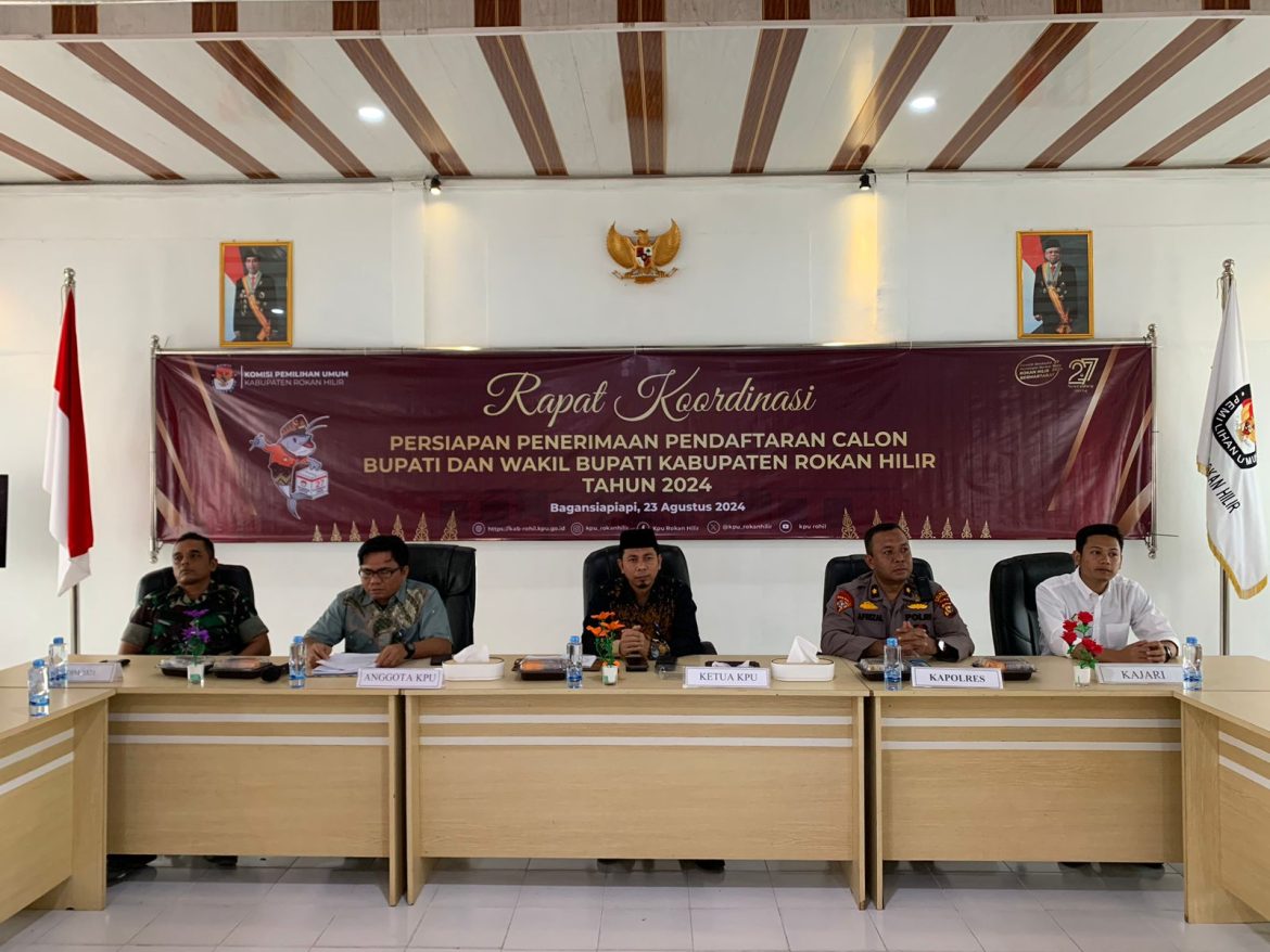 Kabag Ops Polres Rohil Menghadiri Rapat Koordinasi Persiapan Penerimaan Calon Bupati dan Wakil Bupati Rohil Tahun 2024