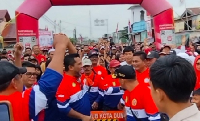 Bersama Pemko Dumai, Ribuan Warga Tanjung Palas Antusias Ikuti Senam Sehat dan Jalan Santai