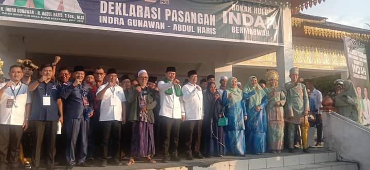 Luar Biasa..!, Ribuan Masa Iringi Paslon H Indra Gunawan-Abdul Haris Lubis S Sos MSi Ke Kantor KPUD Rohul