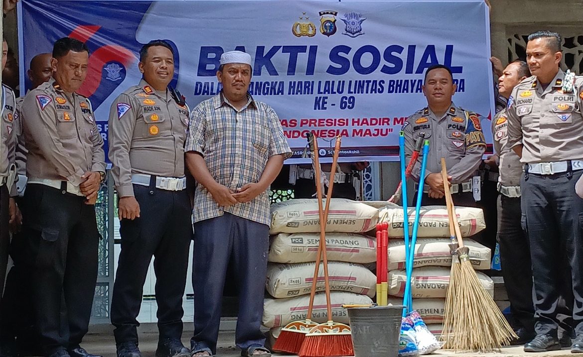 Bantuan Sosial, Dalam Rangka HUT Lalu Lintas Bayangkara ke 69 di Masjid Nurul Iman Simp Mutiara