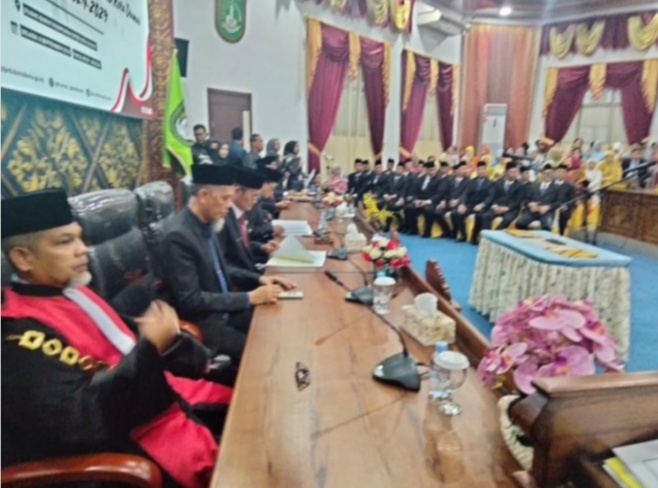 35 Anggota DPRD Dumai Dilantik, Walikota H Paisal Ucapkan Selamat Pelantikan Anggota DPRD Dumai Masa Jabatan 2024-2029.