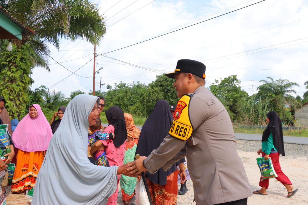Cooling System, Kapolres Rohil Silaturahmi ke Rumah Tokoh Masyarakat Sintong dan Pesan Pilkada Damai 