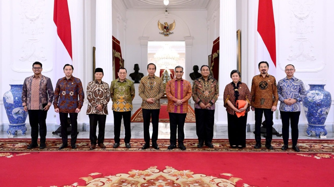 Presiden Jokowi Terima Kunjungan Pimpinan MPR RI di Istana Merdeka
