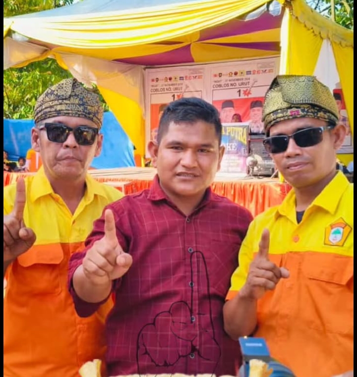 Bawaslu Rohil Diminta tegas Agar Segera Memberikan Sangsi Kepada Oknum Sekdes Kep. Teluk Pulau