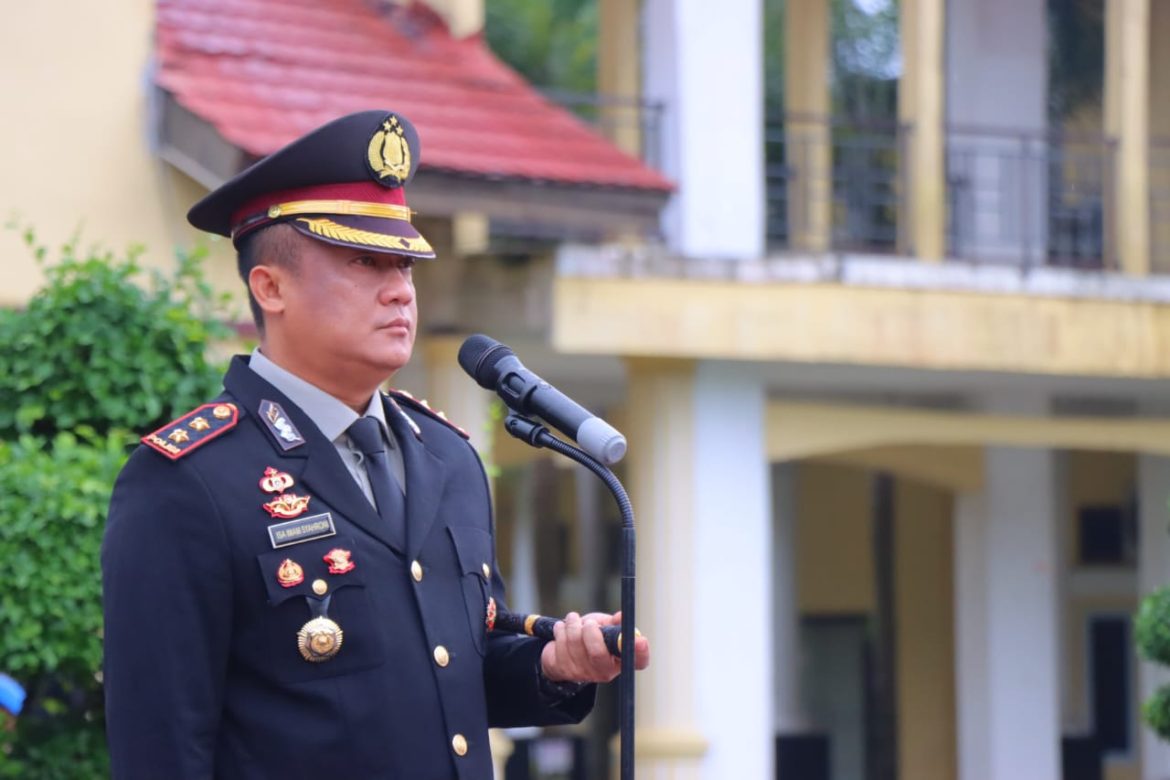Upacara Peringatan Kesaktian Pancasila Dipimpin Langsung Oleh Kapolres Rohil Bertempat di Lapangan Mapolres Rohil