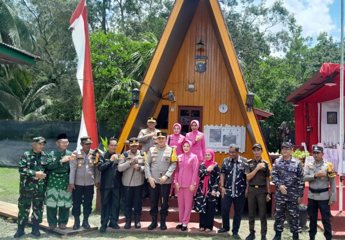 *Kunjungi Pos Bhabinkamtibmas Desa Bokor, Kapolda Tekankan Maksimalkan Layanan Kepada Masyarakat*