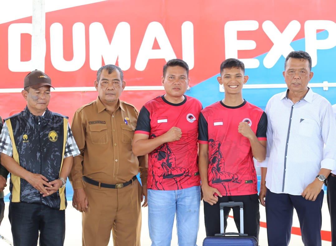 *Lepas Keberangkatan Atlet Bela Diri Meranti ke IMMAF di Uzbekistan,ini Pesan Asisten ll Sekda Meranti*
