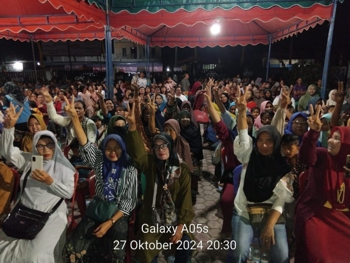 Sorak Gembira Sambil Tepuk Tangan Masyarakat Kepenghuluan Sungai Meranti mengatakan 02 Menang Menang, Menang
