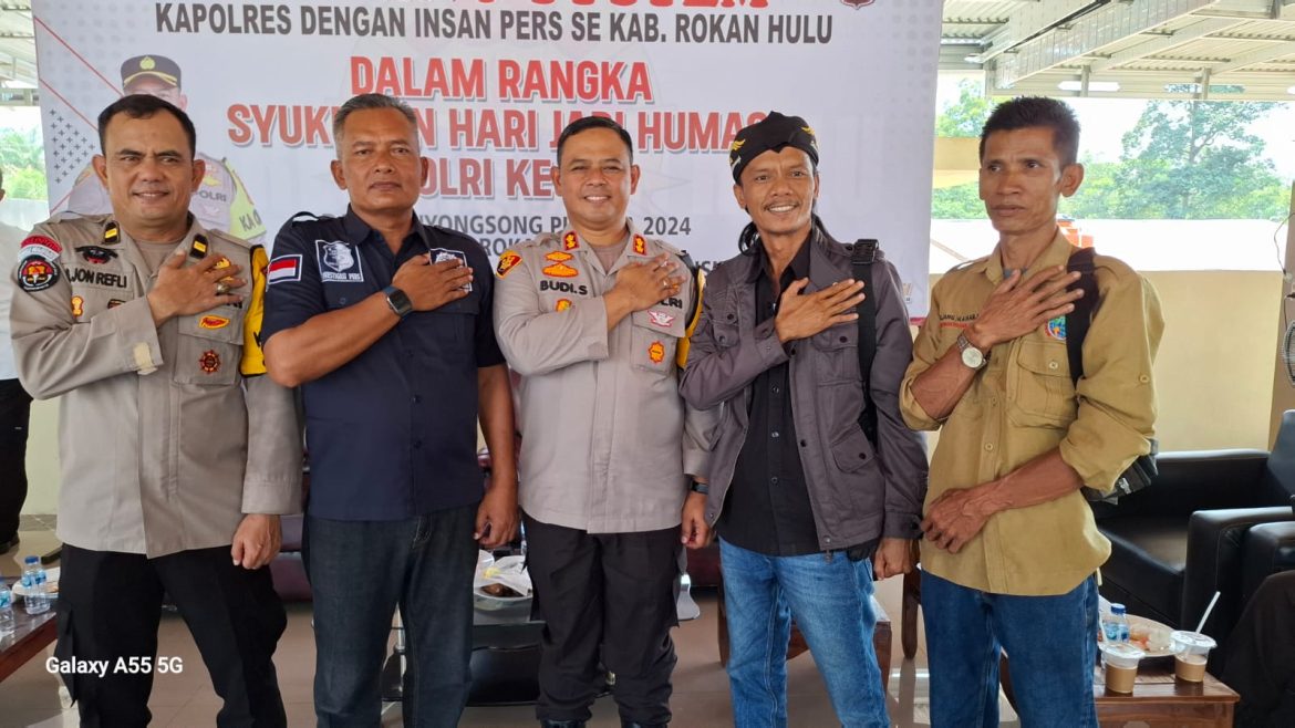 *Sambut Hari Jadi Humas Polri ke-73, Kapolres Rohul Gelar Syukuran Bersama Puluhan Insan Pers*