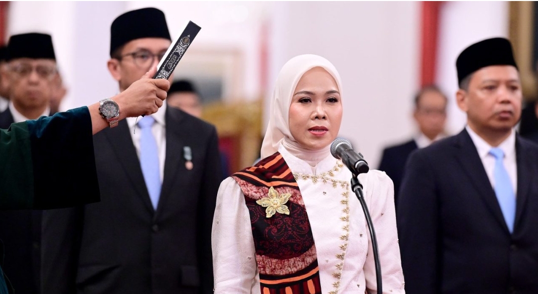 Presiden Prabowo Subianto Lantik Iffa Rosita sebagai Anggota Komisi Pemilihan Umum