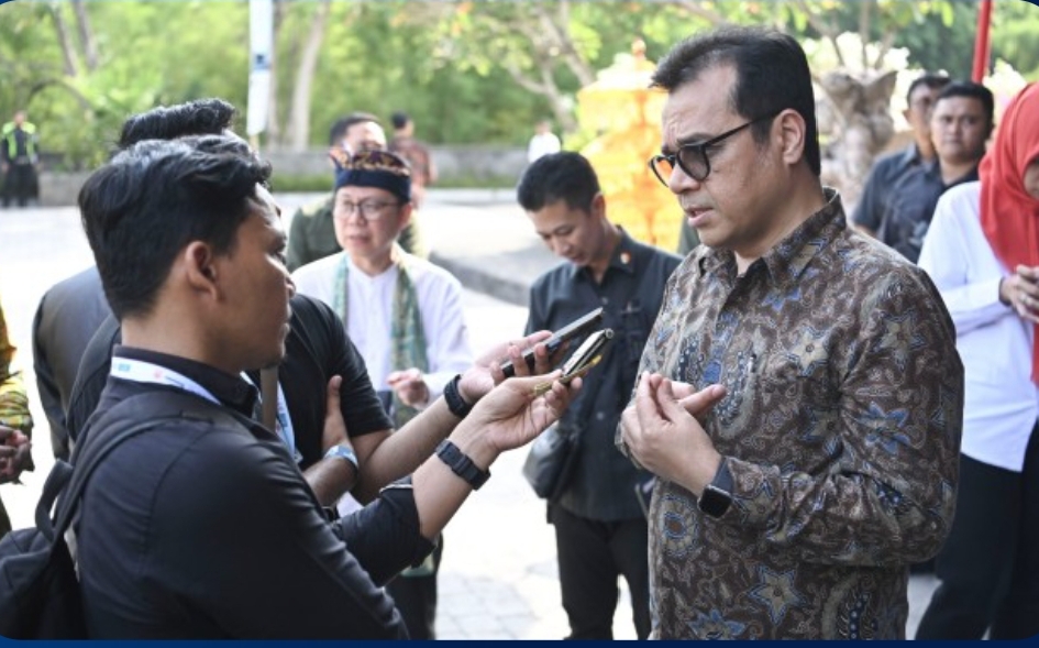 Perkuat Riset AI di Indonesia, Wamen Nezar Patria: Kolaborasi Pemangku Kepentingan Jadi Kunci
