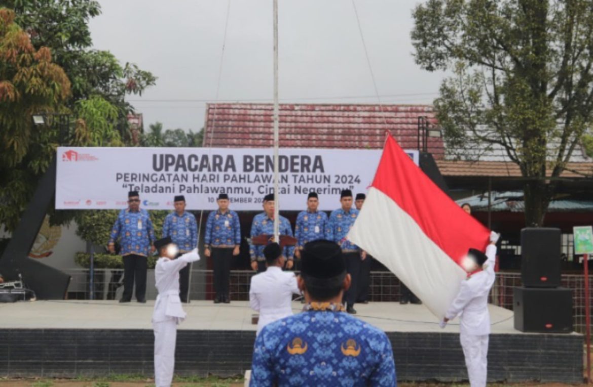 Bertema “Teladani Pahlawanmu, Cintai Negerimu”,Lapas Pasir Pangarayan adakan Upacara Bendera