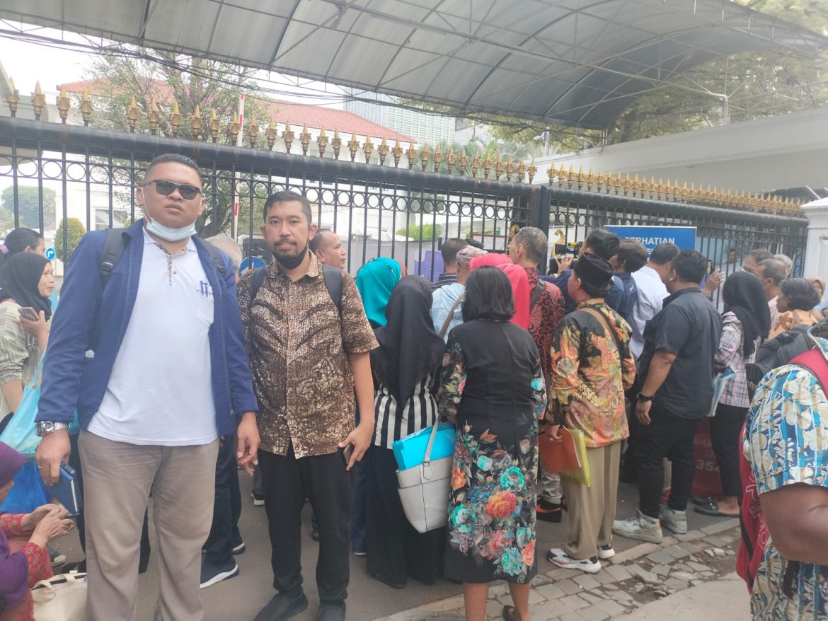 Apresiasi Program Lapor Mas Wapres, Ketua KNPI Riau Hadir Langsung Sampaikan Berkas Aduan, Larshen Yunus: “Semoga Berhasil”
