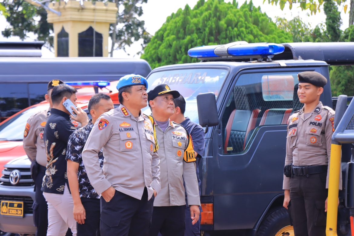 Bersama Kabid Propam Polda Riau, Kapolres Rohil Cek Sarpras Kesiapan Pengamanan Pilkada 2024
