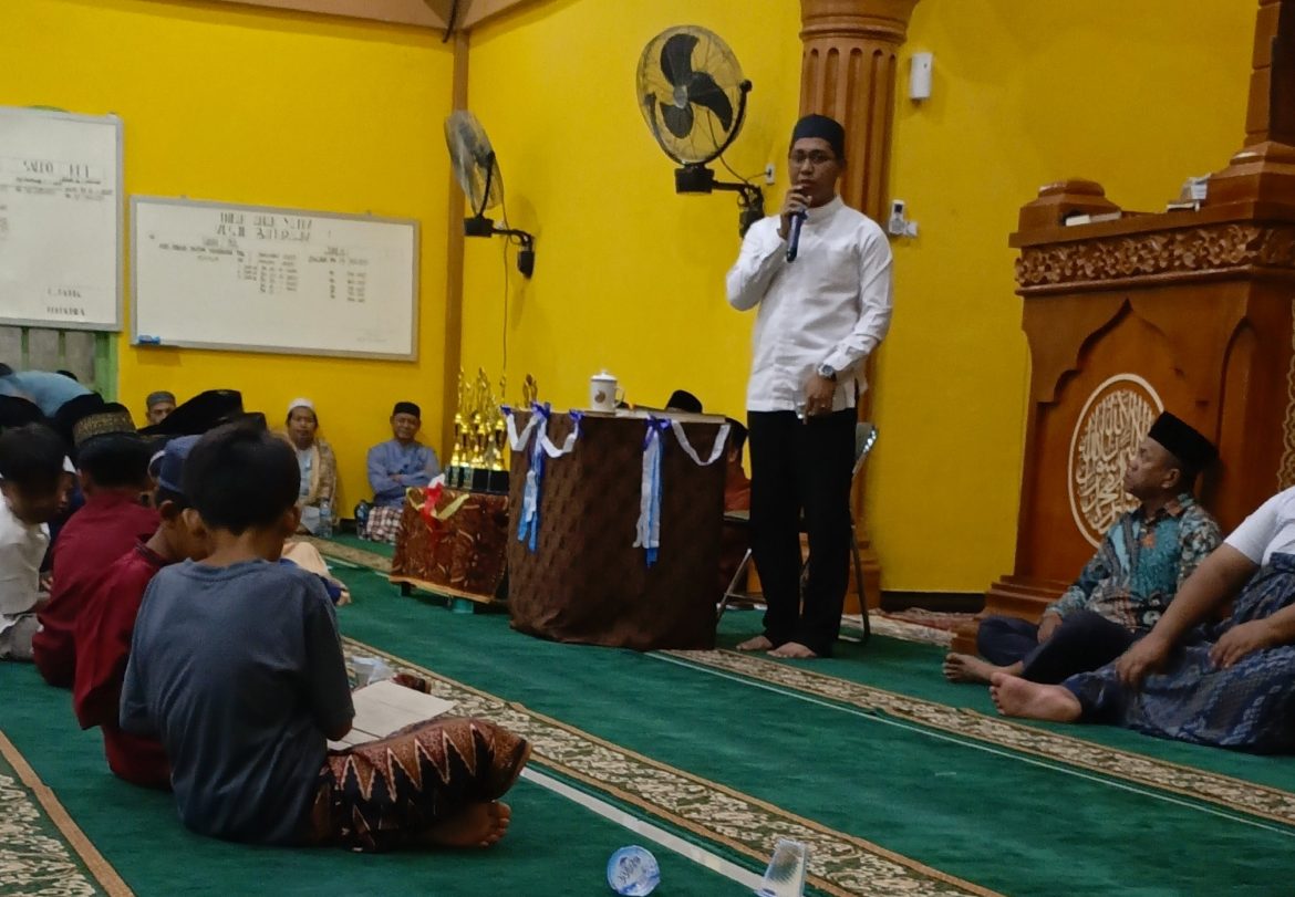 Dihadiri Cawabup Rohil Terpilih, Peringatan Isra’ Mi’raj di Masjid Baiturrahim Cempedak Rahuk Berlangsung Khidmat