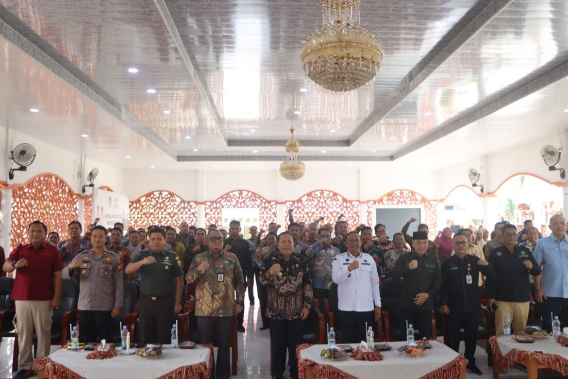 Wakapolres Rokan Hulu Hadiri Kunjungan Kerja Pj. Gubernur Riau dan Ketua TP PKK Provinsi Riau Di Kabupaten Rokan Hulu