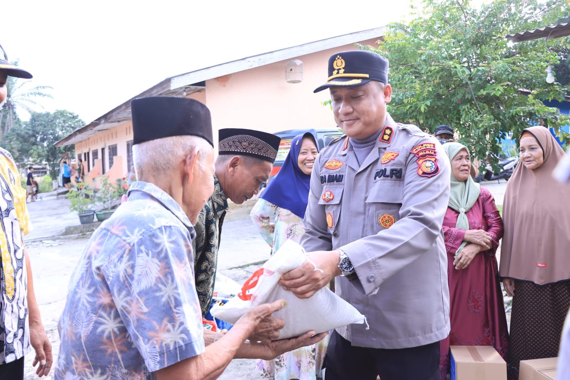 *Pererat Hubungan Silaturahmi, Kapolres Rohil Kunjungan ke Masyarakat Ujung Tanjung*