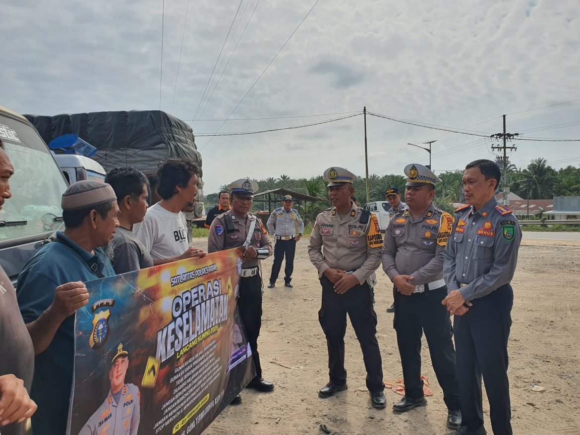 Dalam Rangka Ops LK 2025 Satlantas Polres Rohil Gelar Rampcheck Kendaraan