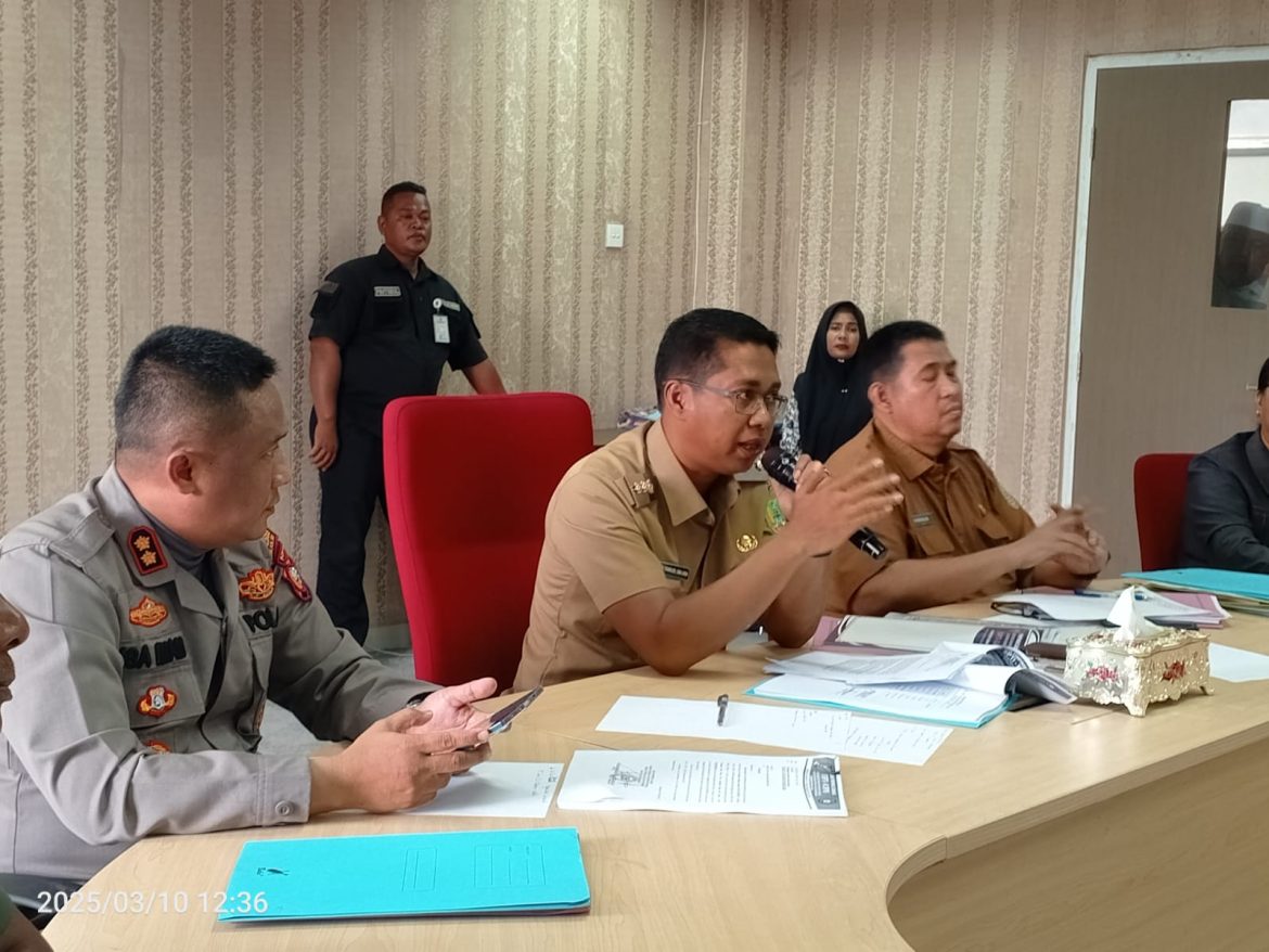Wakil Bupati Jhony Charles BBA MBA Pimpin Mediasi Sengketa Dua Kubu K.SPSI F. SPTI Rokan Hilir