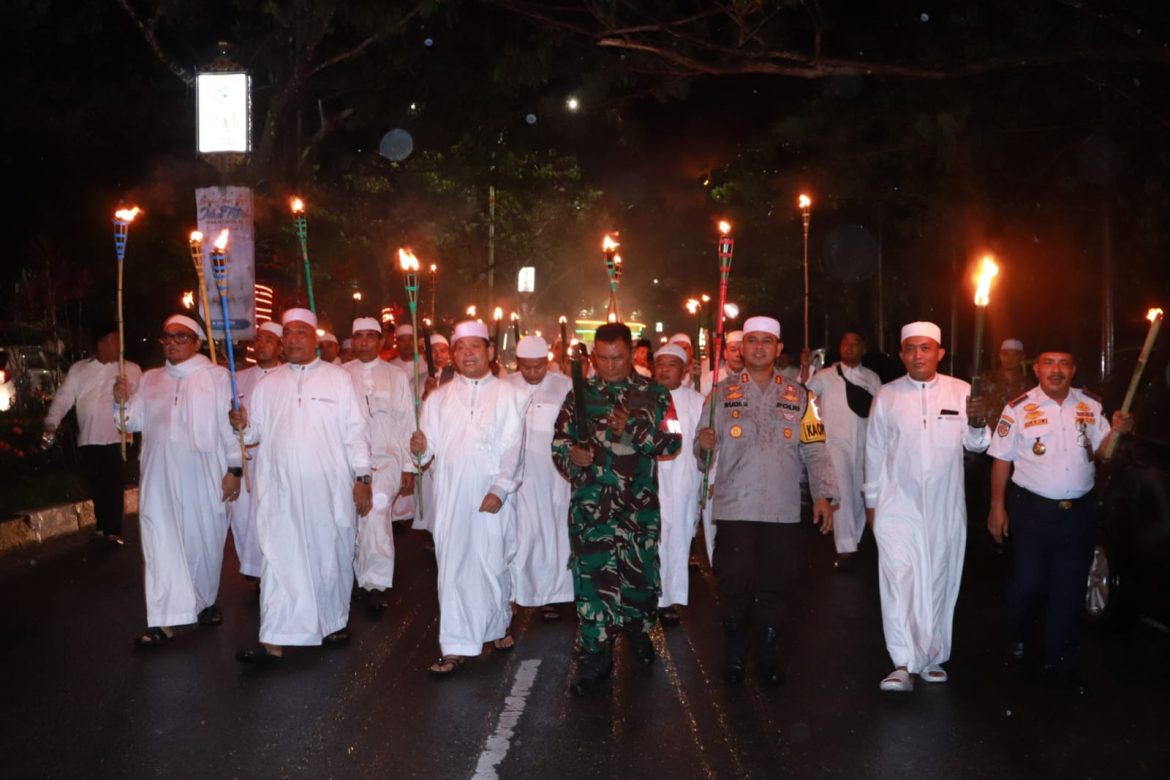 Meriah !!! Lapas Pasir Pangarayan Hadiri Pawai Obor dan Takbiran Pemkab Rohul