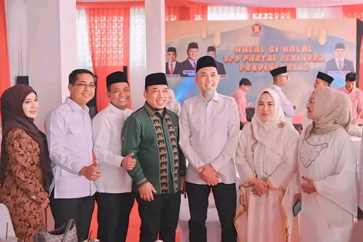 Wakil bupati Jhony Charles hadiri halal Bi halal partai Gerindra di Pekanbaru.