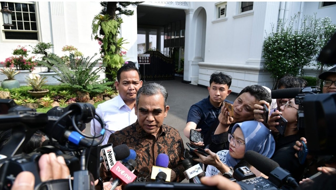 Presiden Prabowo Bahas Evaluasi Direksi BUMN dan Isu Kemanusiaan Palestina di Istana Merdeka
