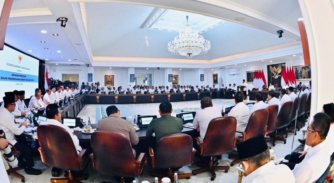 Evaluasi Semester Pertama, Presiden Prabowo Puji Kinerja Jajaran dan Stabilitas Ekonomi Nasional