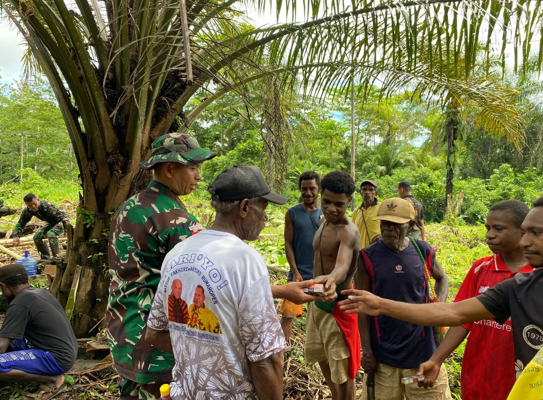 *Satgas Yonif 131/Brajasakti Laksanakan Kemandirian Pangan di Perbatasan Papua*