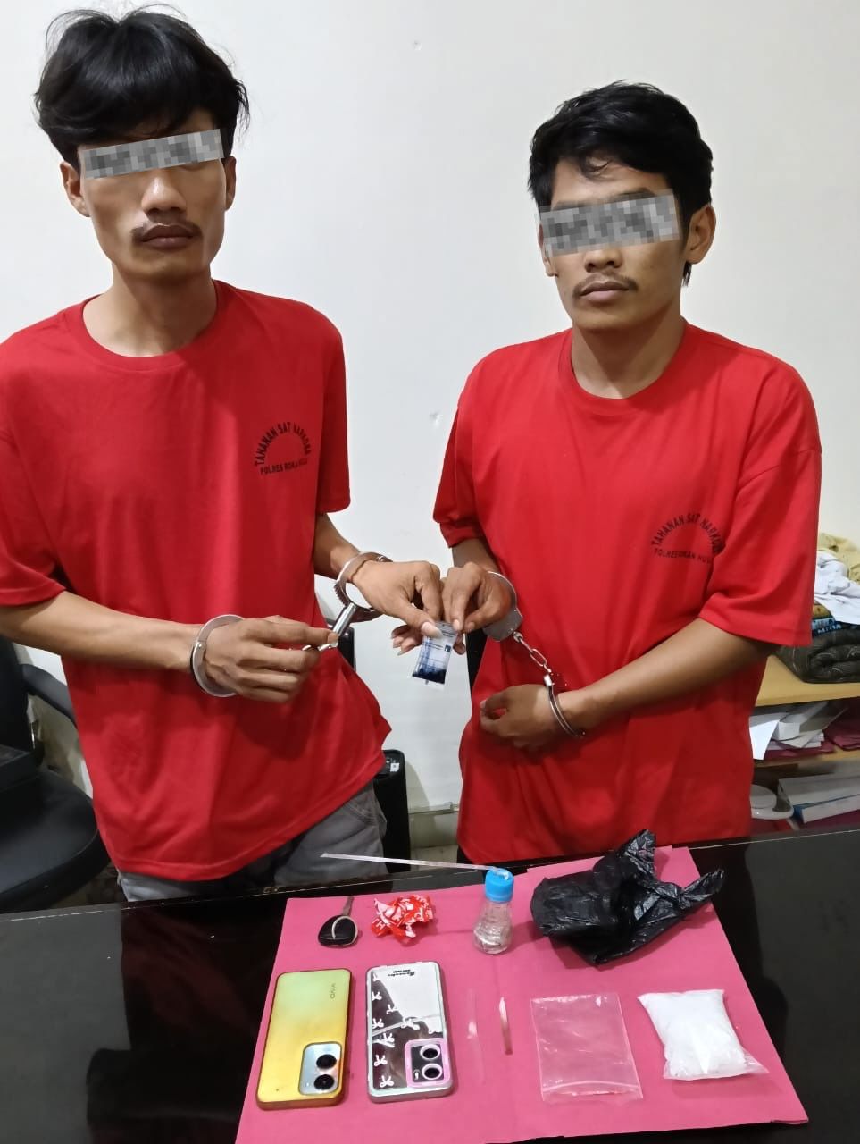 Sedang Asyik Transaksi Shabu, Satresnarkoba Polres Rohul Ciduk Pelaku TP Narkoba di Ujungbatu