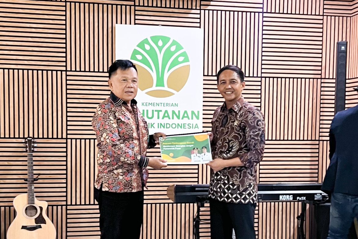 Bupati Kepulauan Meranti Temui Menteri Kehutanan, Usulkan 80 Ribuan Hektar Lahan Lepas dari PIPPIB