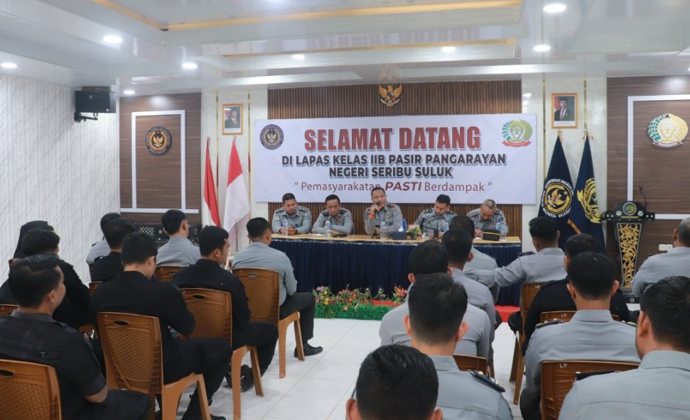 *Lapas Kelas IIB Pasir Pengaraian Gelar Rapat Dinas: Evaluasi Kinerja dan Persiapan Idul Adha*