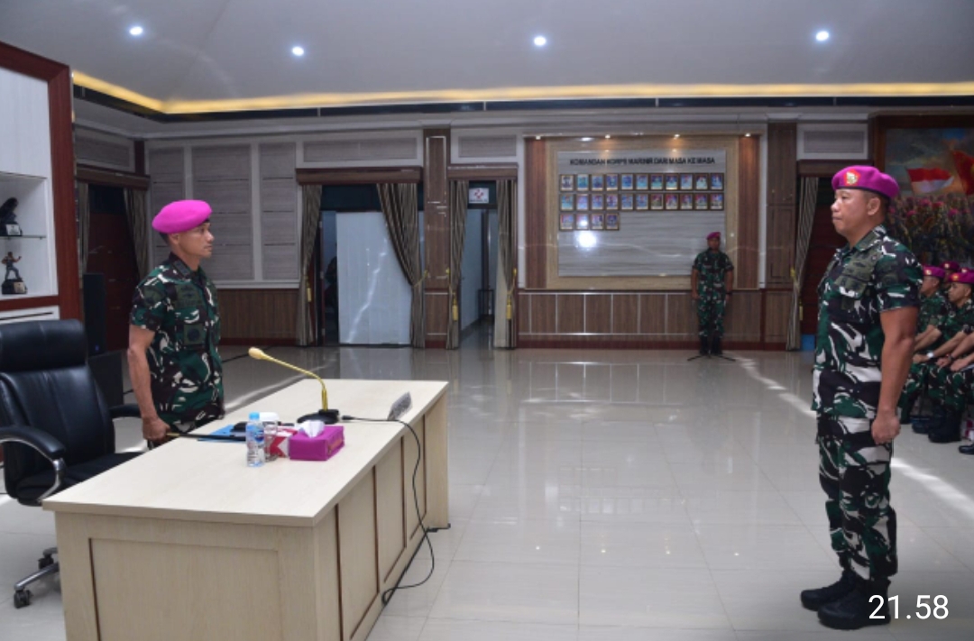 Kolonel Marinir Ena Sulaksana Berikan Pengarahan Awal Kepada Seluruh Perwira Pasmar 1