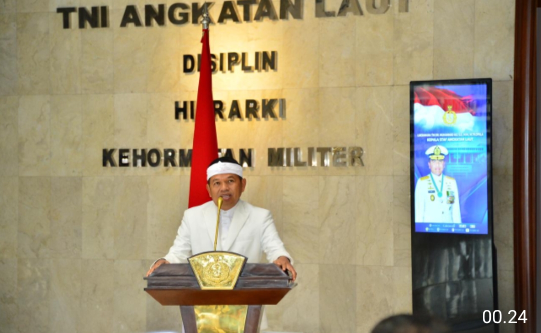 Turut Hadir Gubernur Jawa Barat Dedi Mulyadi Saat Penandatanganan Perjanjian Kerjasama antara TNI AL Dengan Pemkab Jawa Barat