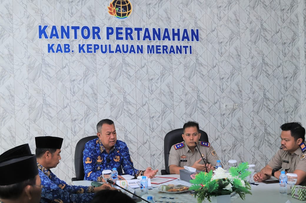 Bahas Soal Pertanahan dan Tata Ruang, Pemkab Kepulauan Meranti Gelar Kunjungan Kerja ke Kantah ATR-BPN
