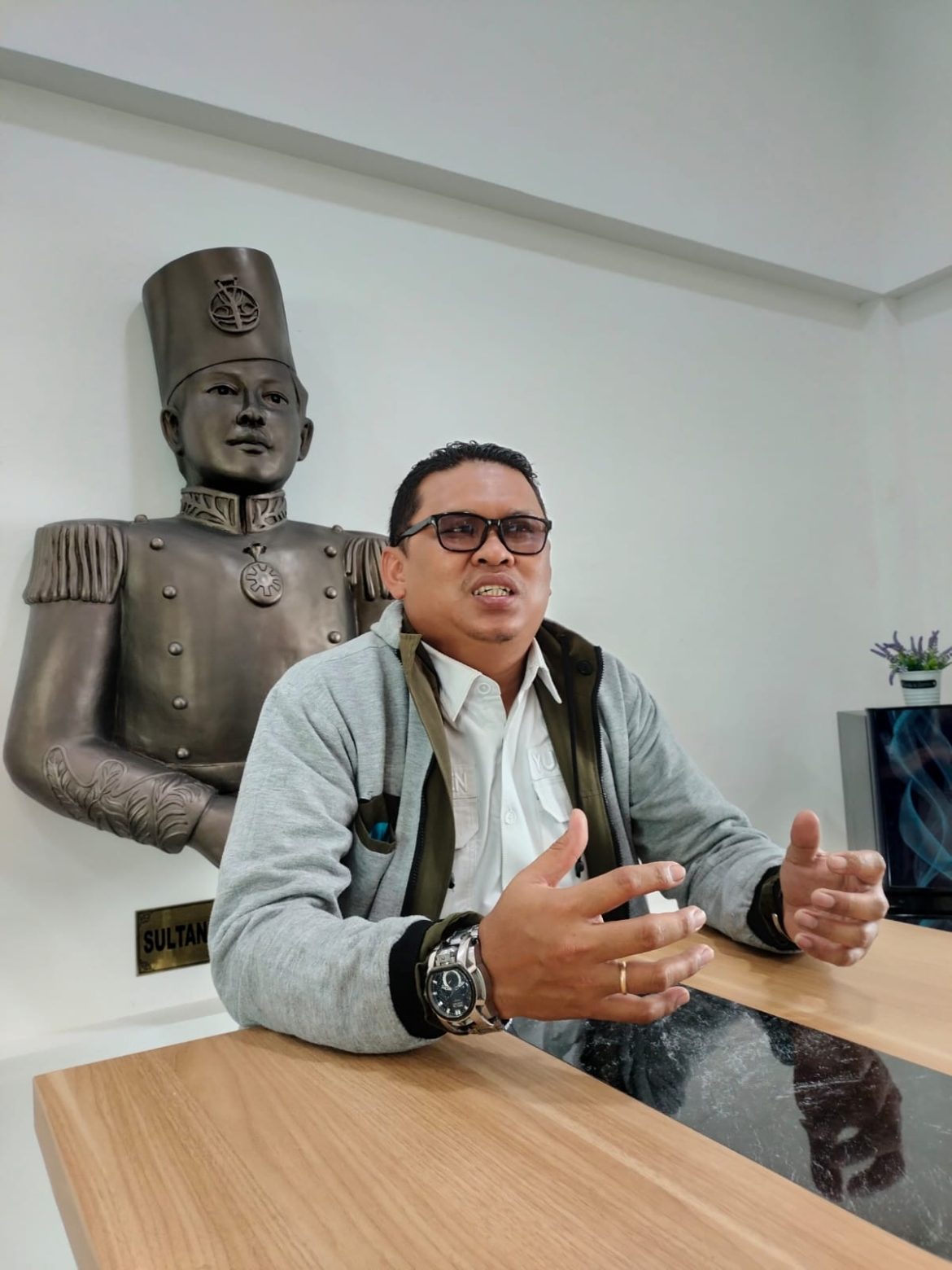 Dukung Polda Riau Tuntaskan Kasus SPPD Fiktif, Ketua KNPI Larshen Yunus Pertegas Hal ini