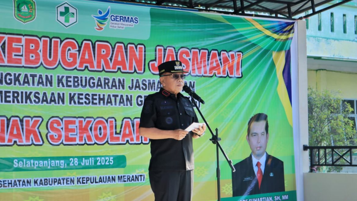 Bupati Meranti Resmikan Pemeriksaan Kesehatan Gratis untuk Pelajar dan Lepas Gerak Jalan Sehat