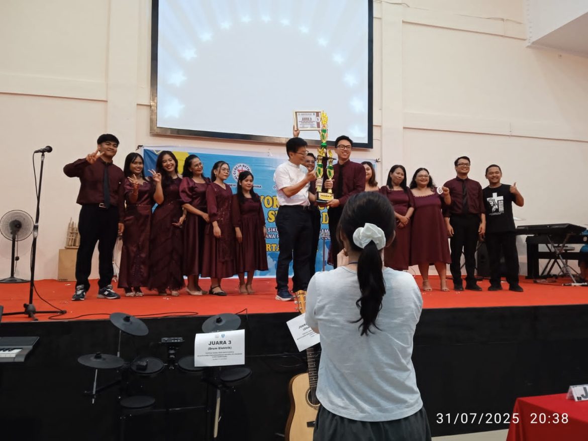 Festival vocal Group antar Gereja Sekota Dumai.disenggarakan GBI New Life Sikumana dan DPC GAMKI ,meriah . Pemenang Juara satu Vocal group GBI New Life Sikumana .