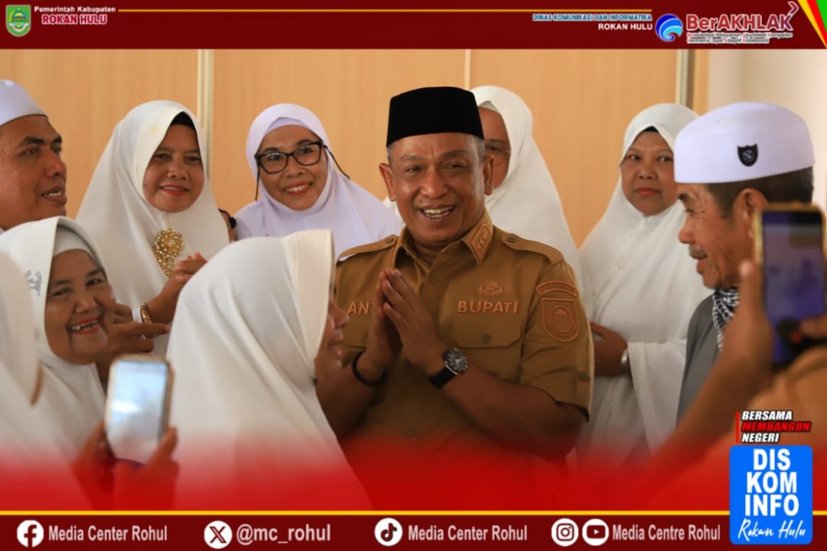 *Silaturahmi Akbar jamaah haji Rokan Hulu tahun 2025* Anton : jadikan sebagai wadah mempererat ukhuwah islamiah 
