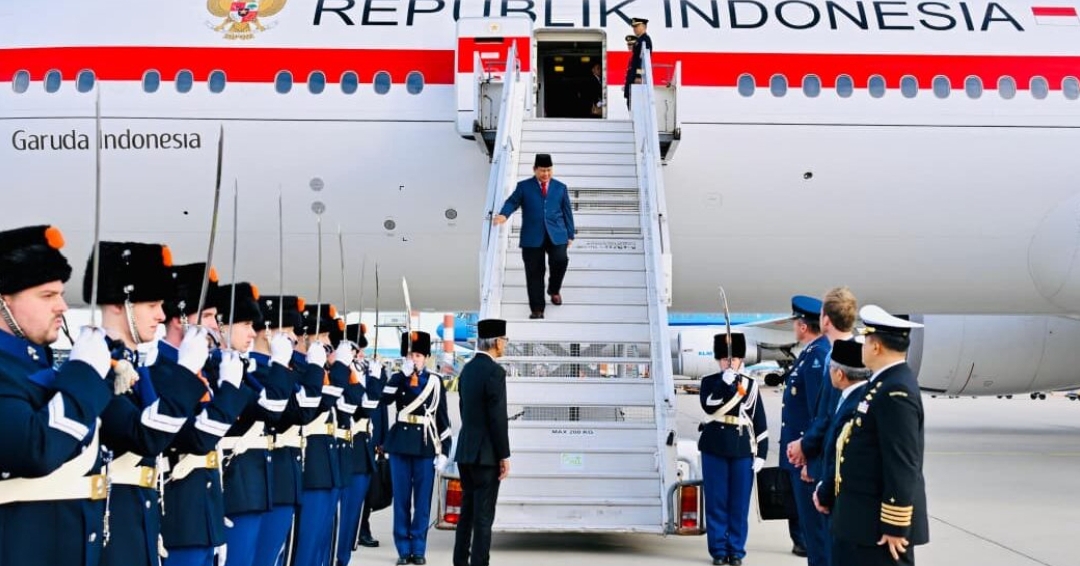 Disambut Hangat di Amsterdam, Presiden Prabowo Awali Misi Perkuat Diplomasi Indonesia-Belanda
