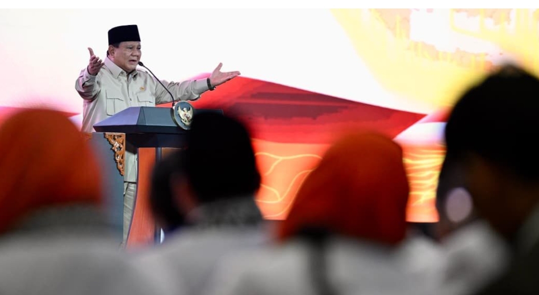 Presiden Prabowo Tegaskan Komitmen?k(Pemerintah Bangun Ekonomi Rakyat, Perumahan, dan Pendidikan
